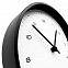 Часы настенные Flash, белые с черным с логотипом в Белгороде заказать по выгодной цене в кибермаркете AvroraStore