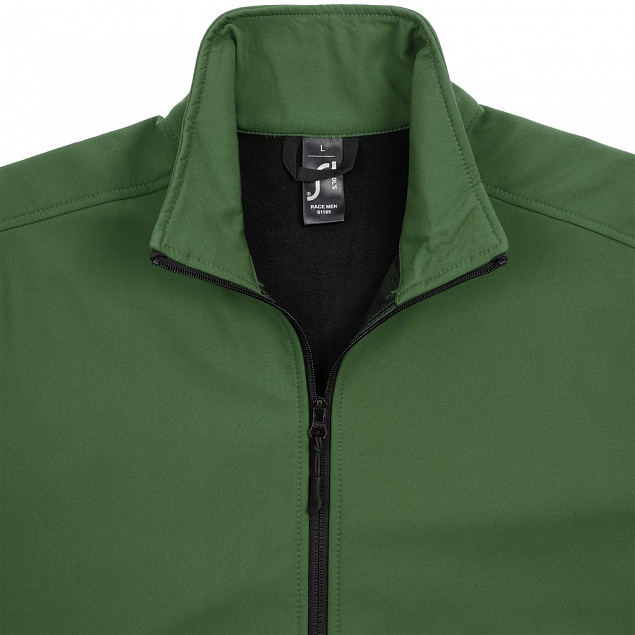Куртка софтшелл мужская RACE MEN, темно-зеленая с логотипом в Белгороде заказать по выгодной цене в кибермаркете AvroraStore