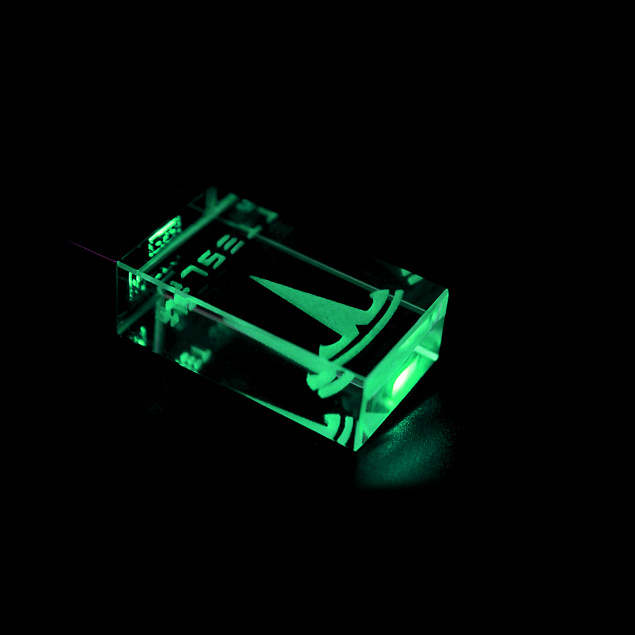 Флешка "Moon" 16 Гб c подсветкой - Зеленый FF с логотипом в Белгороде заказать по выгодной цене в кибермаркете AvroraStore