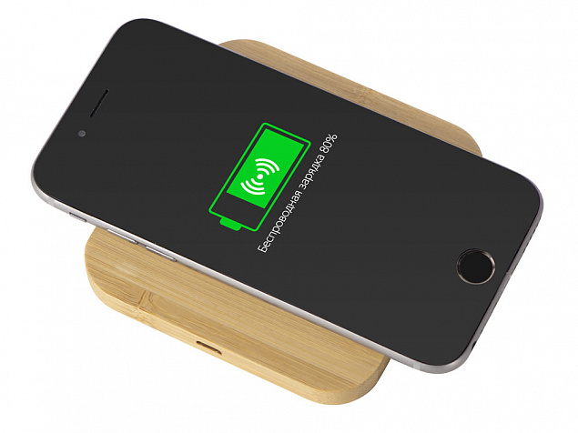USB-хаб с беспроводной зарядкой из бамбука «Plato», 5 Вт с логотипом в Белгороде заказать по выгодной цене в кибермаркете AvroraStore