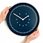 Часы настенные Tweet, синие с логотипом в Белгороде заказать по выгодной цене в кибермаркете AvroraStore