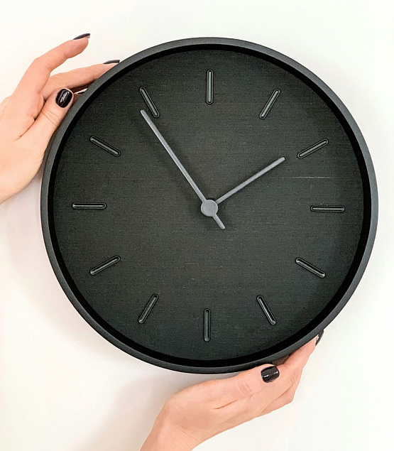 Часы настенные Beam, черное дерево с логотипом в Белгороде заказать по выгодной цене в кибермаркете AvroraStore