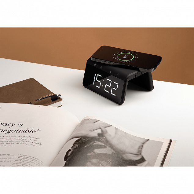 Настольные часы с беспроводной зарядкой 15W, Flame, черный цвет с логотипом в Белгороде заказать по выгодной цене в кибермаркете AvroraStore