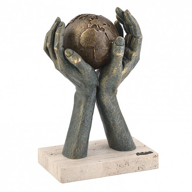 Скульптура "Мир в твоих руках" с логотипом в Белгороде заказать по выгодной цене в кибермаркете AvroraStore